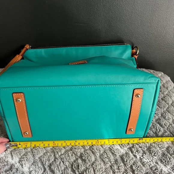 Dooney & Bourke McKenzie Jade hobo - Picture 9 of 12